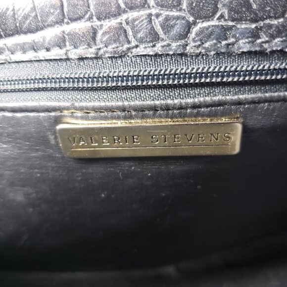 Vtg Valerie Stevens Genuine Leather Clutch, Embossed Reptile Pattern, Anti-theft - Picture 6 of 6